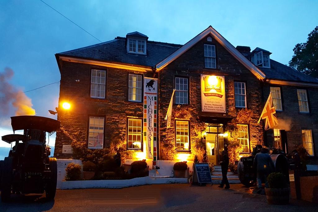 The Castle Hotel บิช็อปส์คาสเซิล ภายนอก รูปภาพ